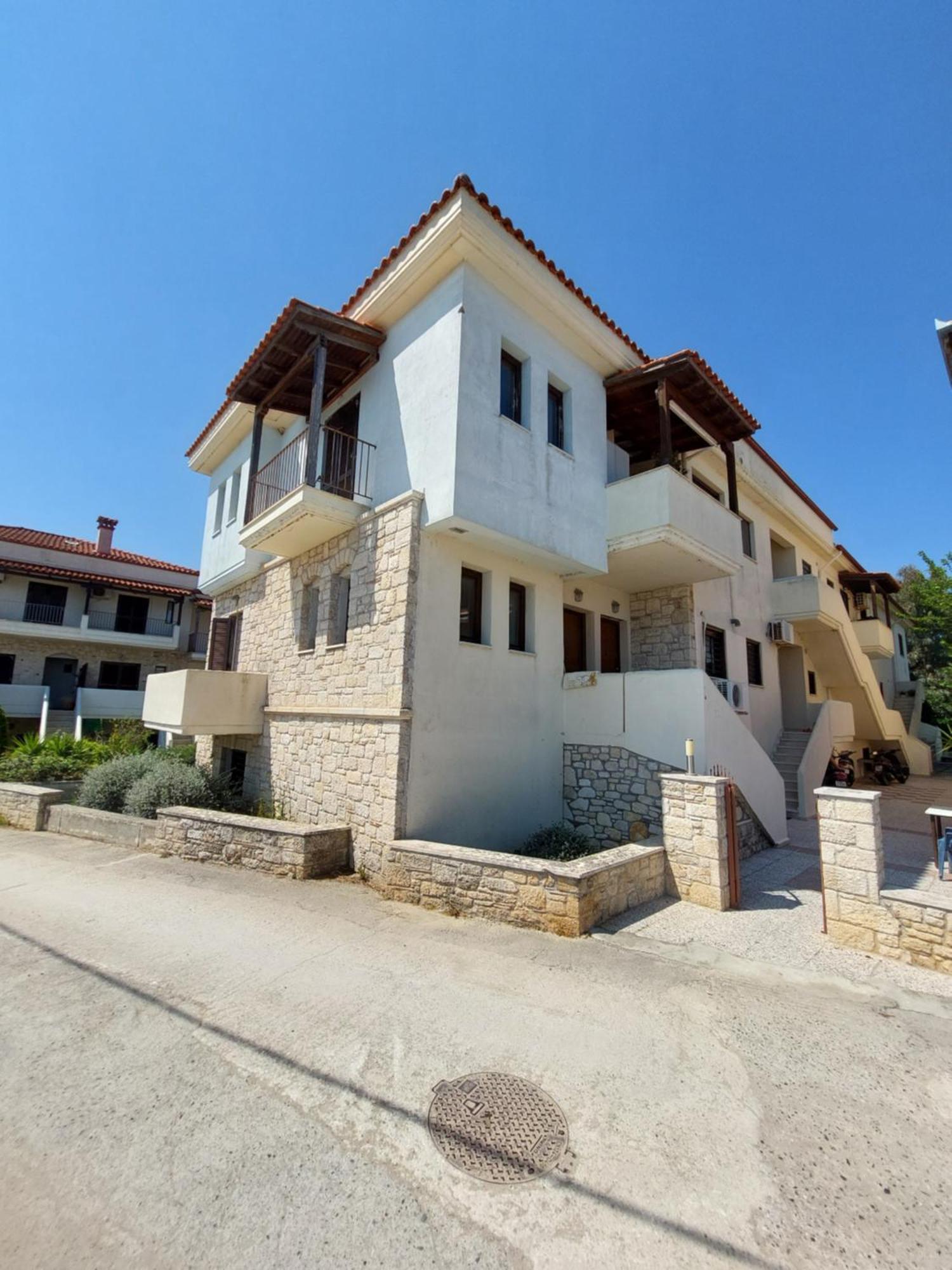 Antique Apartment Áfitos Exterior foto